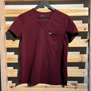 Figs Burgundy Catarina One-Pocket Scrub Top